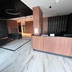 Leo Old Town Apartment- Airconditioning, Sauna, Gym, Kids\'Play