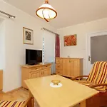 Elegancki & Przestronny Apartament Nad Motlawa By Noclegi Renters
