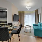 Nadmotlawie Estate - Riverside, Gym & Sauna By Downtown Apartments