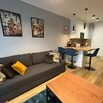 Totu Today-Sienna Grobla Apartamenty, Faktura Vat, Self Check-In