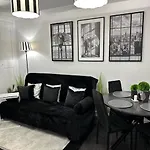 Wave Apartments- Kolobrzeska