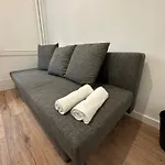 Rooms4Less