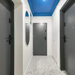3 City Apartments - Green Island