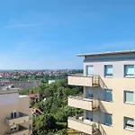 Sloneczny I Przestronny Apartament W Gdansku Z Wanna I Umeblowanym Tarasem By Noclegi Renters