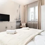 Blue Marine By 3City Rentals