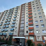 Kawalerka Blisko Srodmiescia