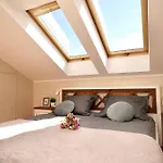 Mmrent Two-Story Apartment
