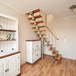 Mmrent Two-Story Apartment