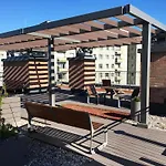 Garden Apartment Z Garazem