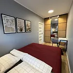Totu Today-Sienna Grobla Apartamenty, Faktura Vat, Self Check-In