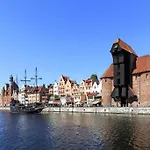 Urbannest Szafarnia 8