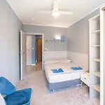 3Rooms Uno 4 Apartment