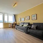 Panorama Apartment With Amazing View- 2 Km To Baltic Sea, 15 Minutes To Gdansk Old Town
