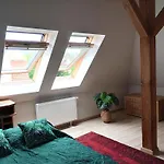 Apartament Shiba