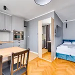 Aleja Grunwaldzka 92-98 By Homeprime