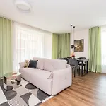 Scala Superior By Grand Apartments