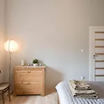 Lovely Down Town Apartment By The Motlawa River