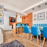Close-Urban Chic - Great Location - Swietej Barbary