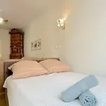 Seredino Blue Apartment- Modern Comfort In A Quiet Location, 5 Minutes To Gdansk Old Town & Seaside