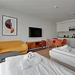 Retro Boutique Apartments By Dom & House