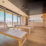 Victory Seaside Apartament