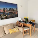 Milky Apartment With Balcony - 3 Km To Baltic Sea