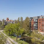 River View Downtown Apartment With Balcony