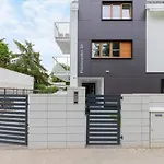 Piastowska 30 Garden Free Parking By Renters Prestige
