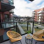 City Center - Amber Sky Apartments By Apartmore