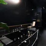 Walowa Bastion Studio With Parking By Noclegi Renters