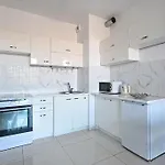 Urban Nest Group - Walowa 25C