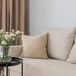 Glow Apartments - Apartament Amazonia Jagiellonska