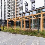 Glow Apartments - Apartament Amazonia Jagiellonska