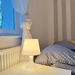 Beige Room -15 Minutes To Gdansk Old Town & Seaside