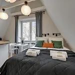Old Town Swietojanska, Cozy & Chic By Downtown Apartments