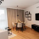 Maya\'S Flats & Resorts 53 - Walowa 40, Gdansk