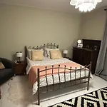 Cherry Tree Cozy Rooms