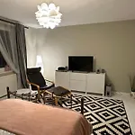 Cherry Tree Cozy Rooms
