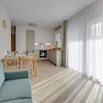 Triapart Apartments Porto Suites - Fitness & Parking