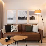 Flatbook - Seaside Apartments Albatross Tower