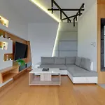 Milabaltica Estate Gym, Sauna & Parking By Lion Apartments