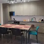 Komfortowy Apartament- 1 Salon, 3 Sypialnie, 2 Lazienki W Gdansku