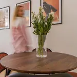 Glow Apartments - Apartament Retro Dolne Miasto Gdansk