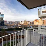 Stocznia Gdanska View Deluxe Apartment