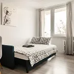 Initium Rooms - Apartament - Obroncow Wybrzeza 6D