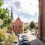 Cosmo Apartments