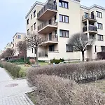 Maya\'S Flats & Resorts 105 - Przestronny Apartament Przy Parku Regana Blisko Plazy