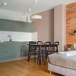 Browar Hevelius Tasteful Apartments In Gdansk By Dom & House