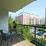 Urbannestgroup Szafarnia 7 I 8