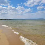 Apartment 60M2 & Walking To The Beach